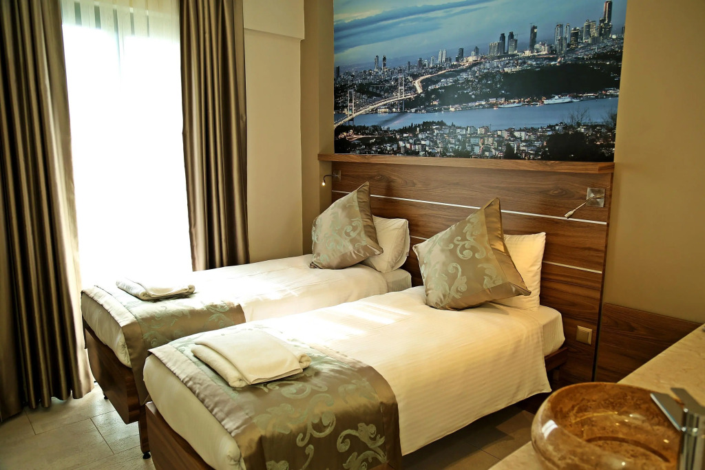 Стамбул: The Pera Hotel