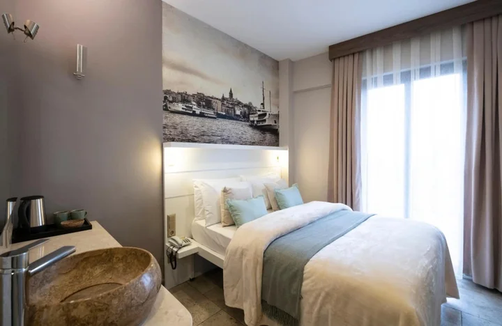 Стамбул: The Pera Hotel