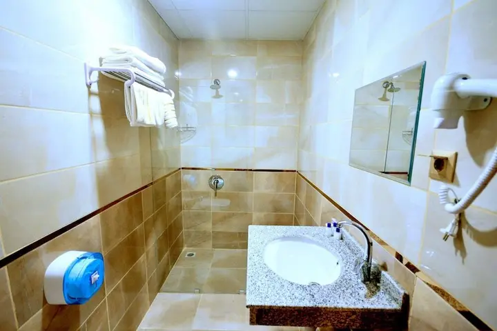 Ван: Dimet Park Hotel