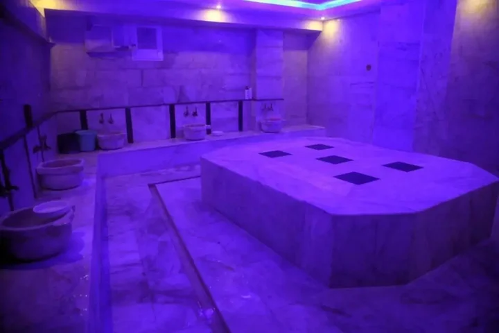 Ван: Dimet Park Hotel