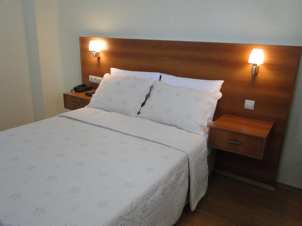 Салихли: Yener Hotel