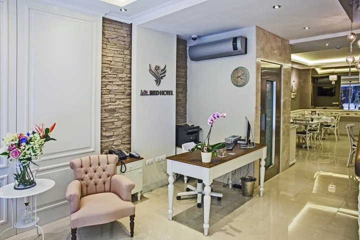 Стамбул: Mr. Bird Boutique Hotel