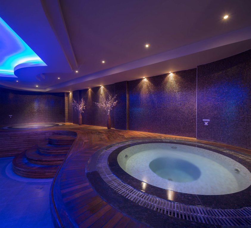 Стамбул: Titanic Business Kartal