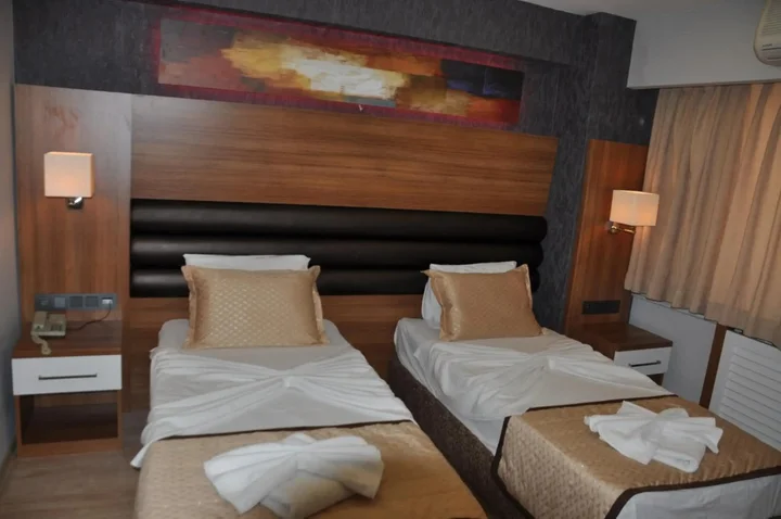 Измир: Otel Kabacam