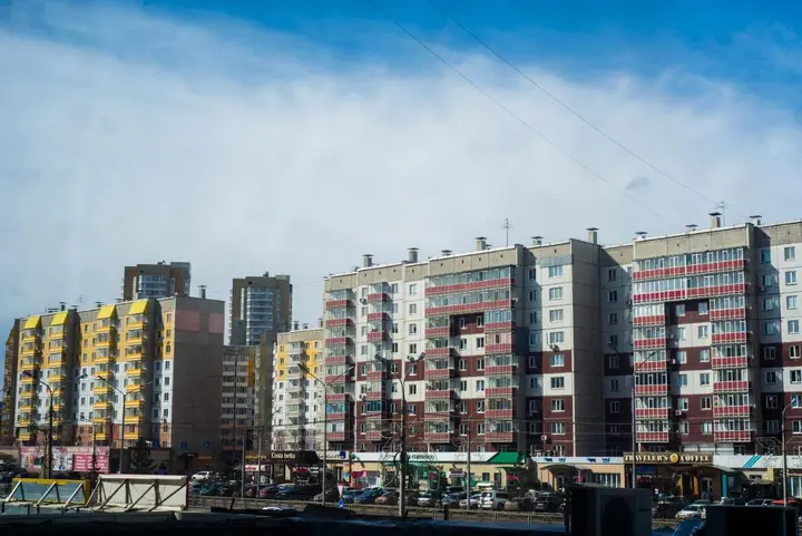 Красноярск: Апартаменты на Молокова 17