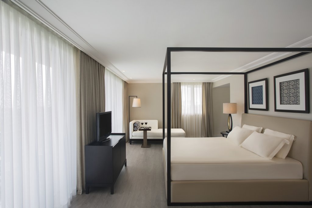 Аксу: IC Hotels Green Palace