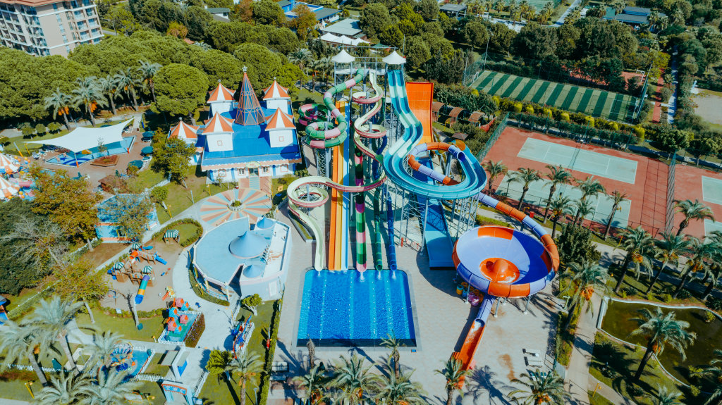 Аксу: IC Hotels Green Palace