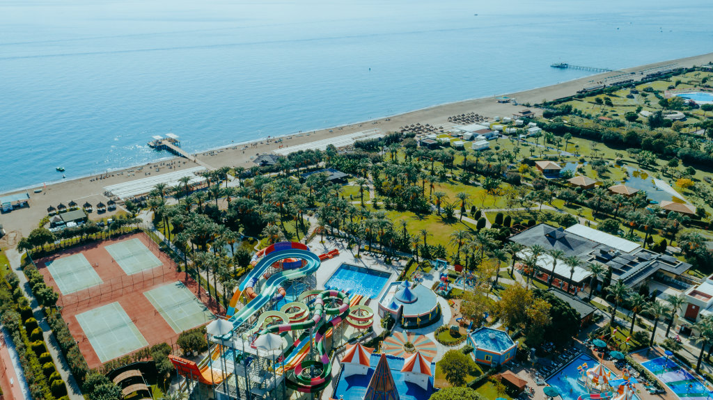 Аксу: IC Hotels Green Palace