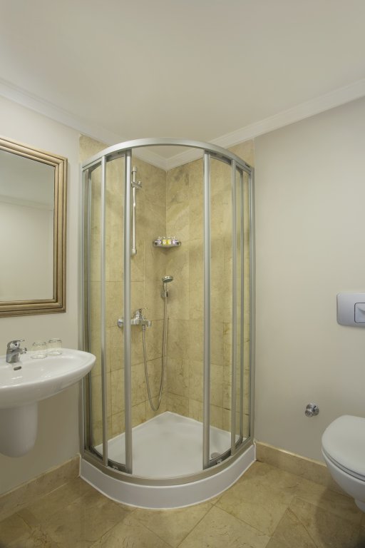 Аксу: IC Hotels Green Palace