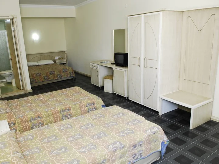 Тургутрейс: Club Acacia Hotel