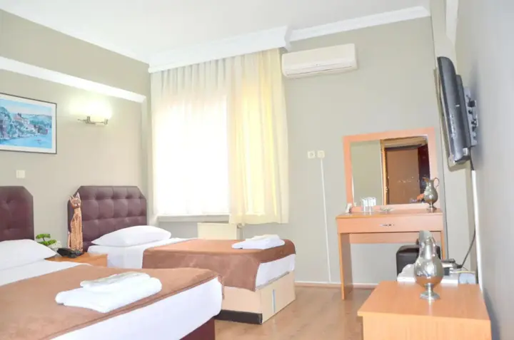 Корлу: Elit Hotel Corlu