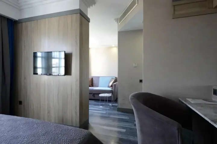 Измир: Marla Hotel