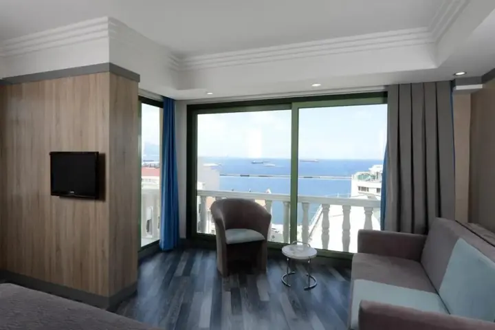 Измир: Marla Hotel