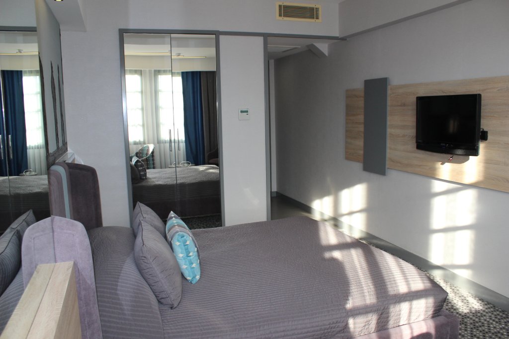 Измир: Marla Hotel