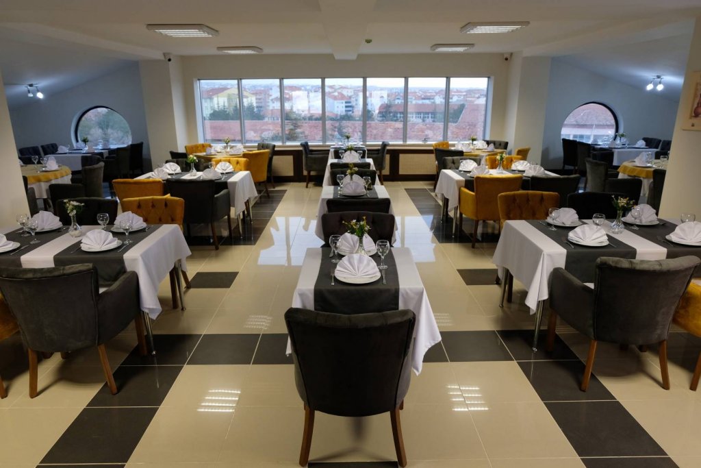 Кыршехир: Grand Kirsehir Otel
