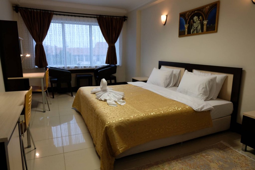 Кыршехир: Grand Kirsehir Otel