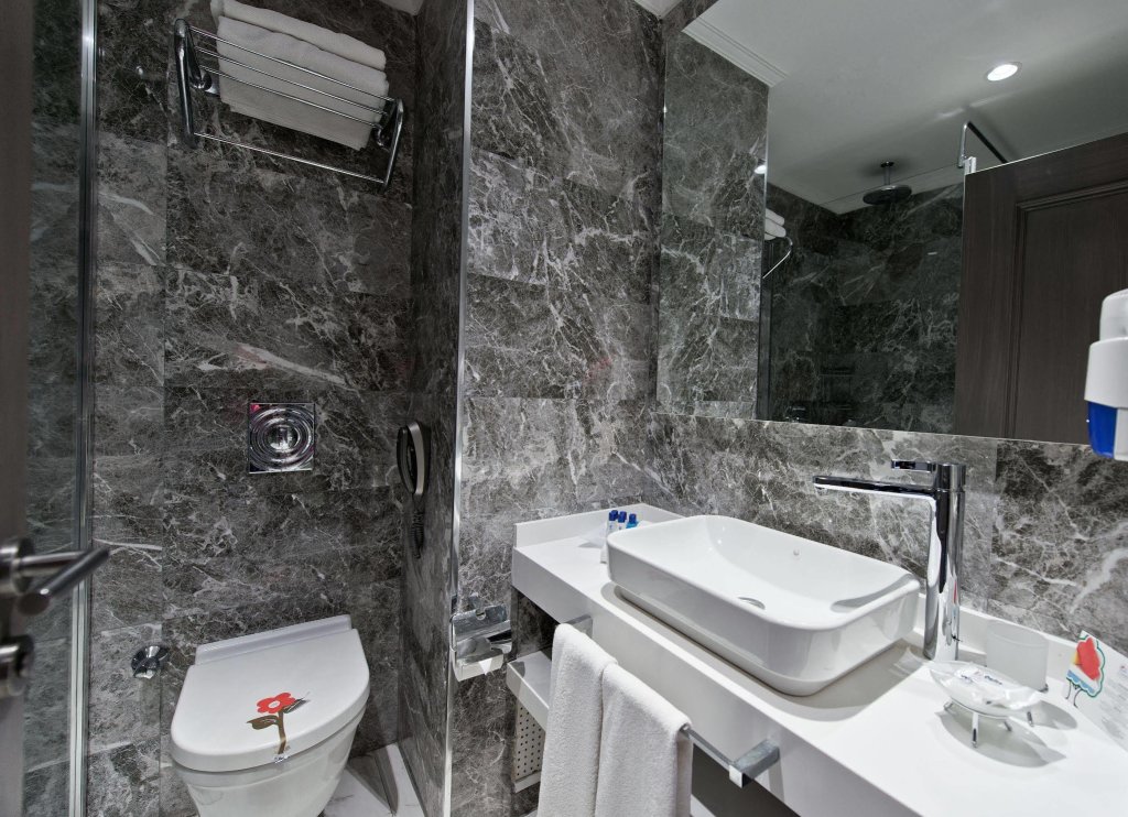 Голькой: Delta Hotels by Marriott Bodrum