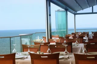 Акчакоча: Sky Tower Deluxe Hotel