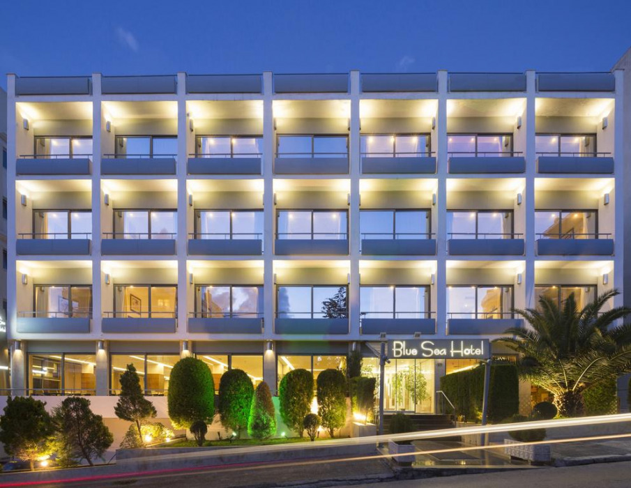 Blue Sea Hotel — фото 1