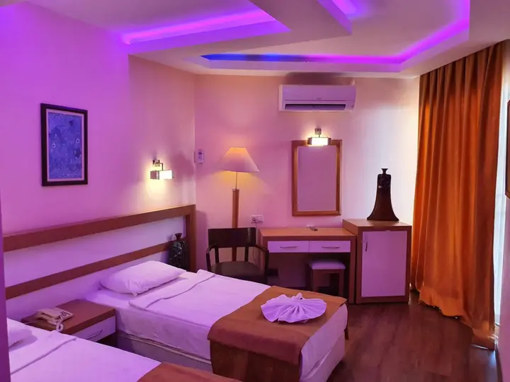 Аланья: Kleopatra İkiz Otel