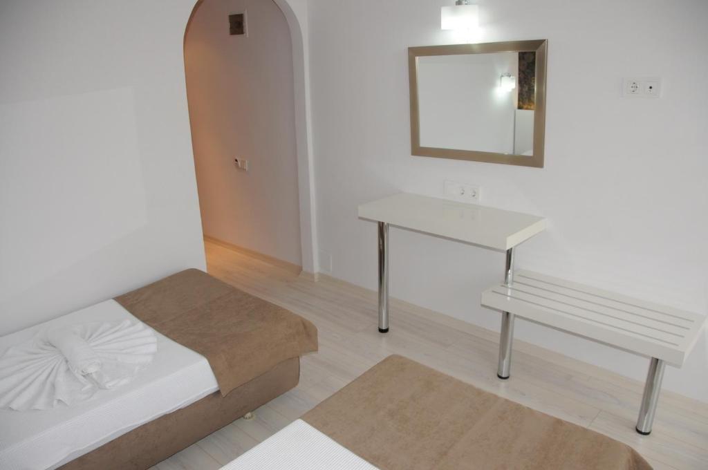 Мармарис: Myra Hotel