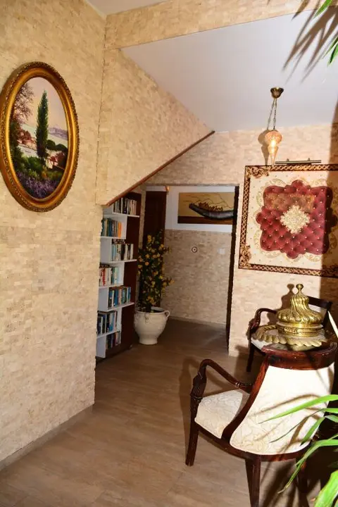Битез: Queen Boutique Hotel