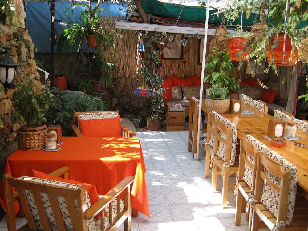 Фетхие: Ferah Pension Monica's Place