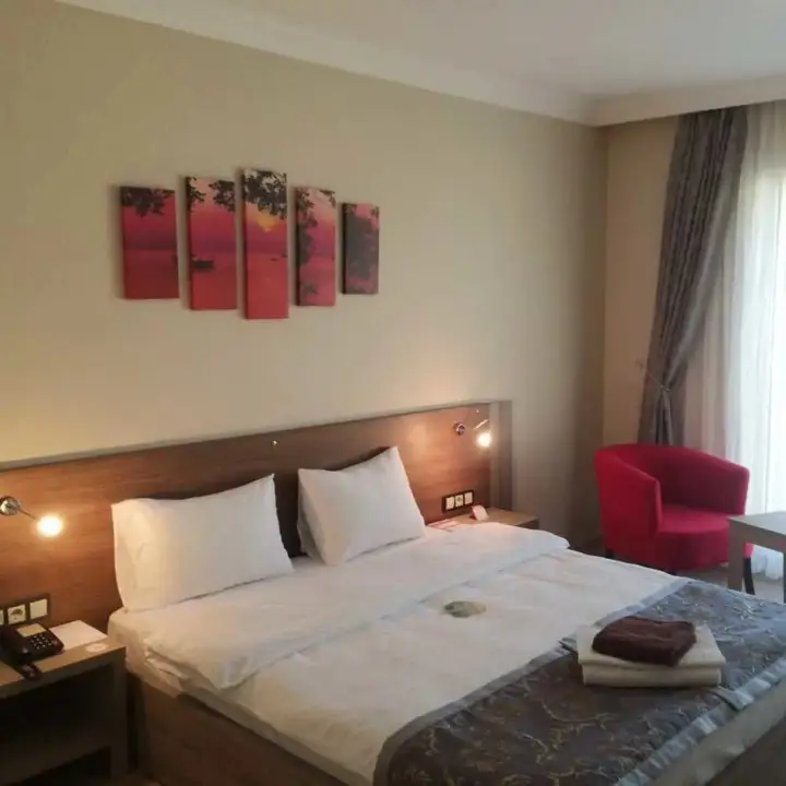 Work & Home Hotel Suites — фото 5