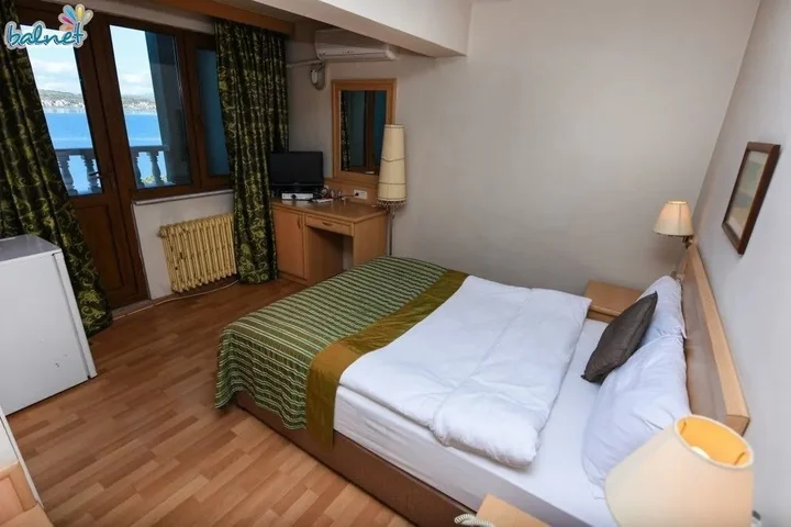 Айвалык: Jinan Berk Hotel