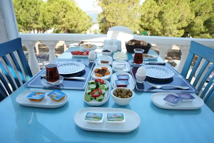 Тургутрейс: Bahama Art Hotel