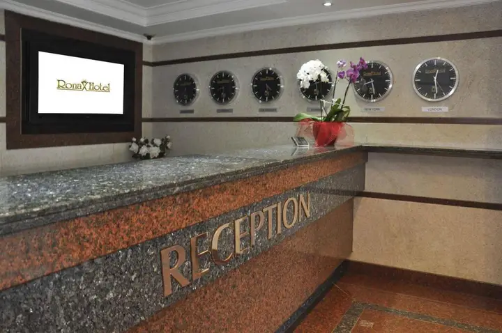 Ronax Hotel — фото 1