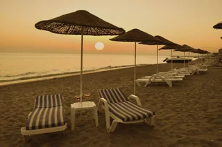 Бююкчекмедже: Ronax Hotel