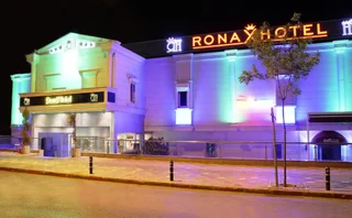 Бююкчекмедже: Ronax Hotel