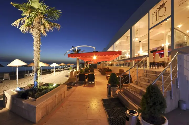 Бююкчекмедже: Ronax Hotel