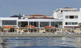 Бююкчекмедже: Ronax Hotel
