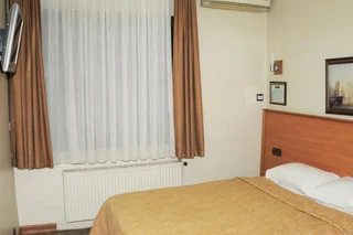 Бююкчекмедже: Ronax Hotel