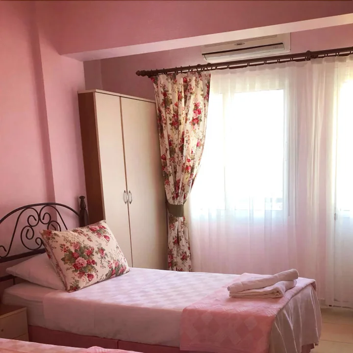 Чешме: Maviev Otel
