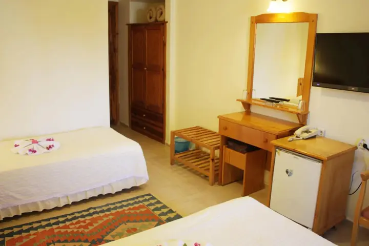 Битез: Toloman Hotel Bitez Beach