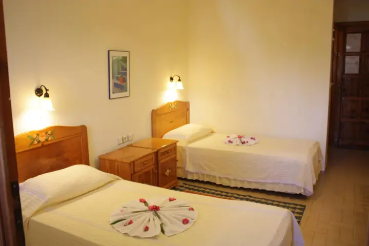 Битез: Toloman Hotel Bitez Beach
