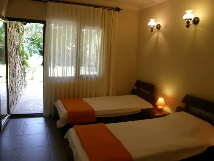 Чиралы: Hotel Villa Monte