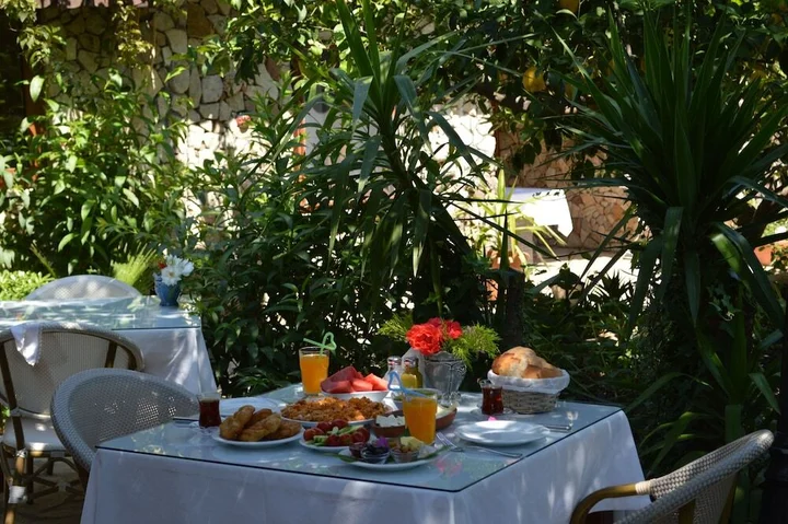 Чиралы: Hotel Villa Monte