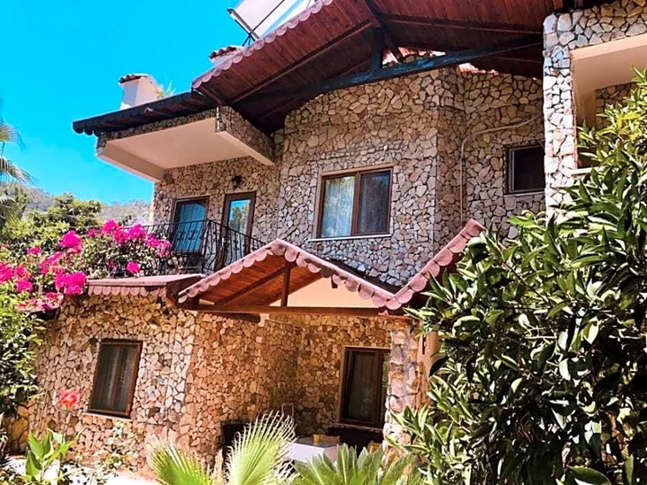 Чиралы: Hotel Villa Monte