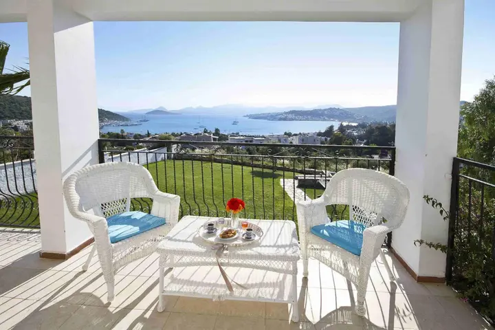 Битез: Sestra Hotel