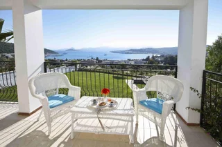 Битез: Sestra Hotel