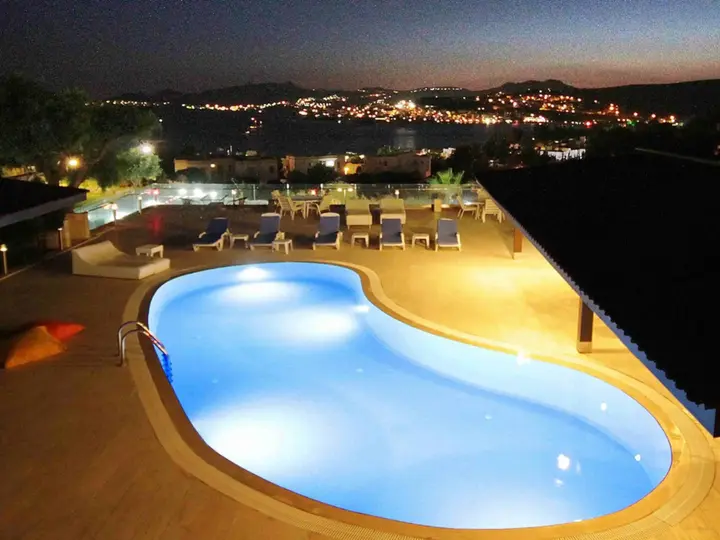 Битез: Sestra Hotel