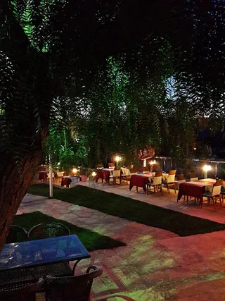 Битез: Sestra Hotel