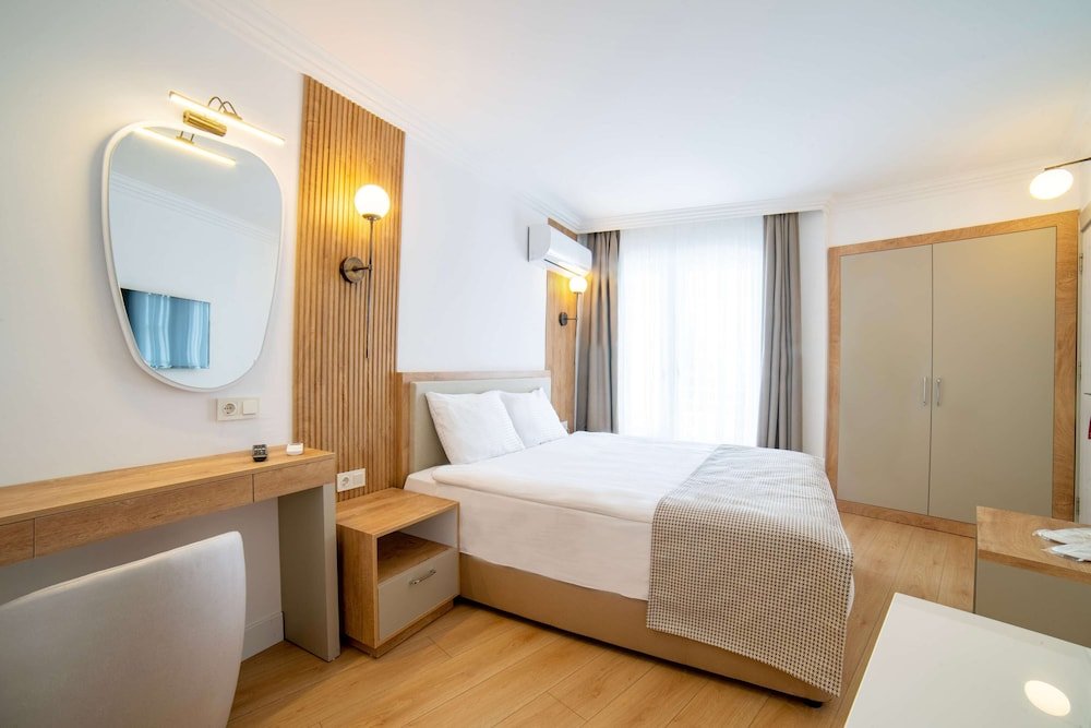 Анталья: Altes Hotel