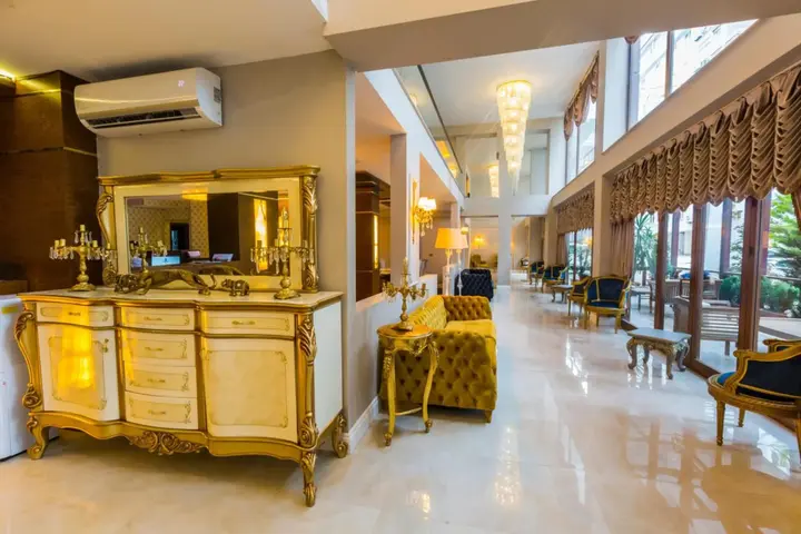 Йомра: Real King Residence