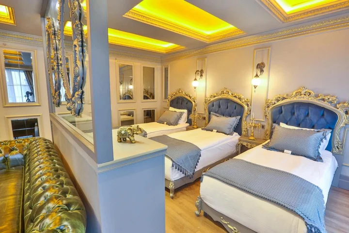 Йомра: Real King Residence