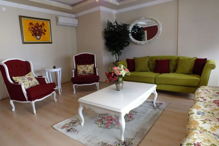 Йомра: Real King Residence